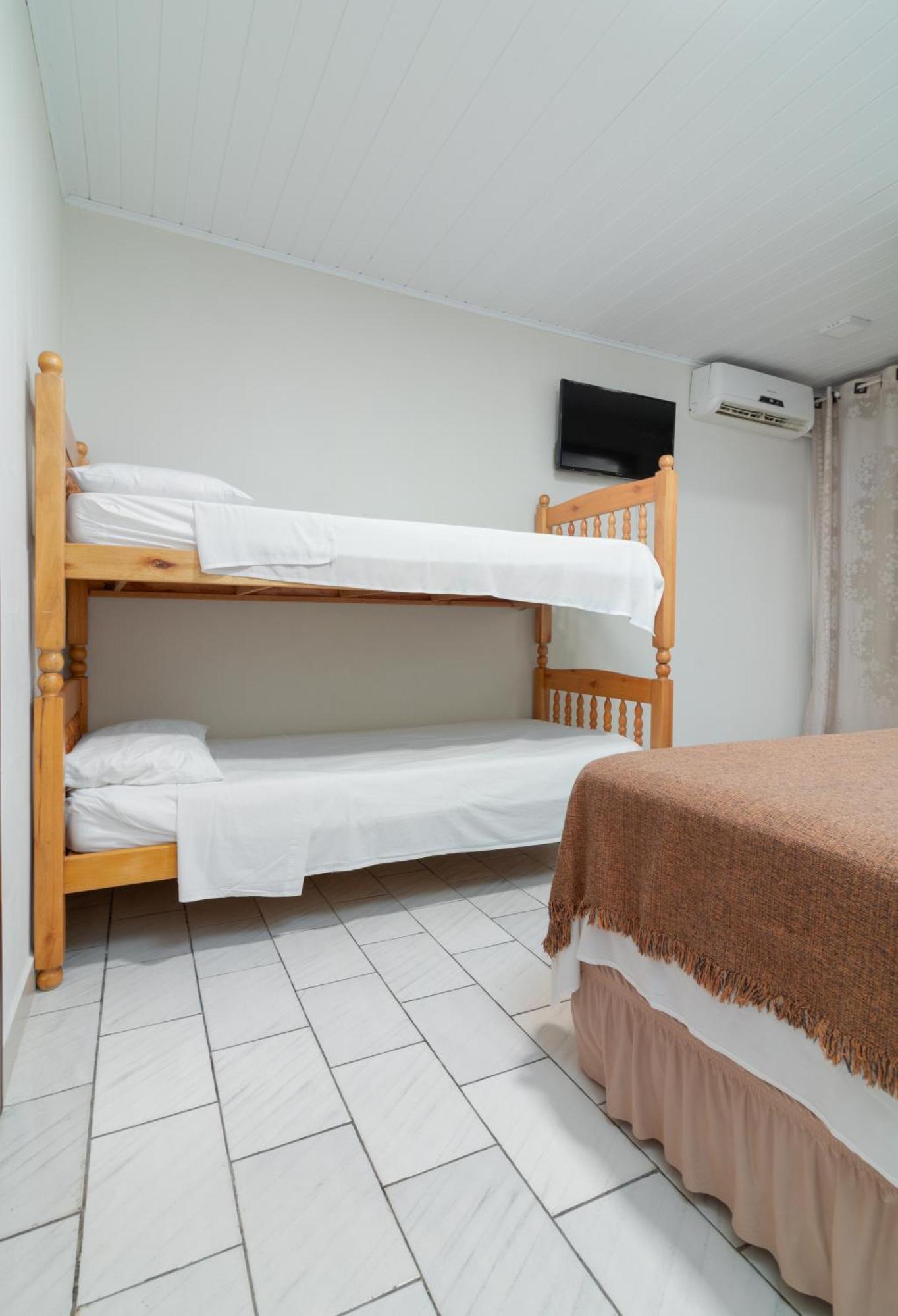 Suites 91 Penha  Extérieur photo